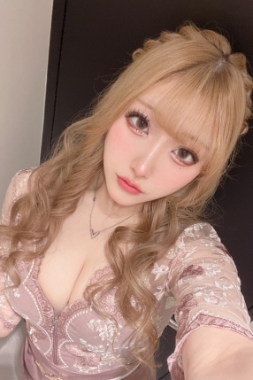 Hinami|B club
