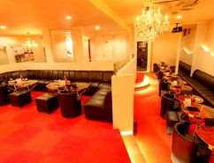 ROYAL CLUB写真2